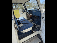 Image 8 of 10 of a 1954 CHEVROLET 3100