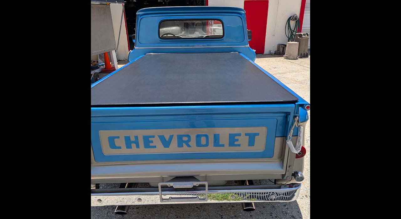 3rd Image of a 1962 CHEVROLET APACHE