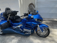 Image 2 of 19 of a 2012 HONDA GOLDWING