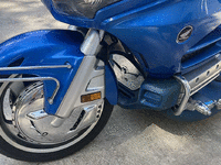 Image 8 of 19 of a 2012 HONDA GOLDWING