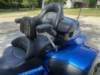 Image 11 of 19 of a 2012 HONDA GOLDWING