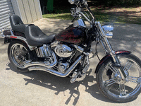 Image 2 of 9 of a 2010 HARLEY-DAVIDSON FXSTC