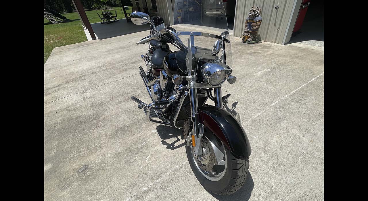 3rd Image of a 2006 HONDA 1800 VTX