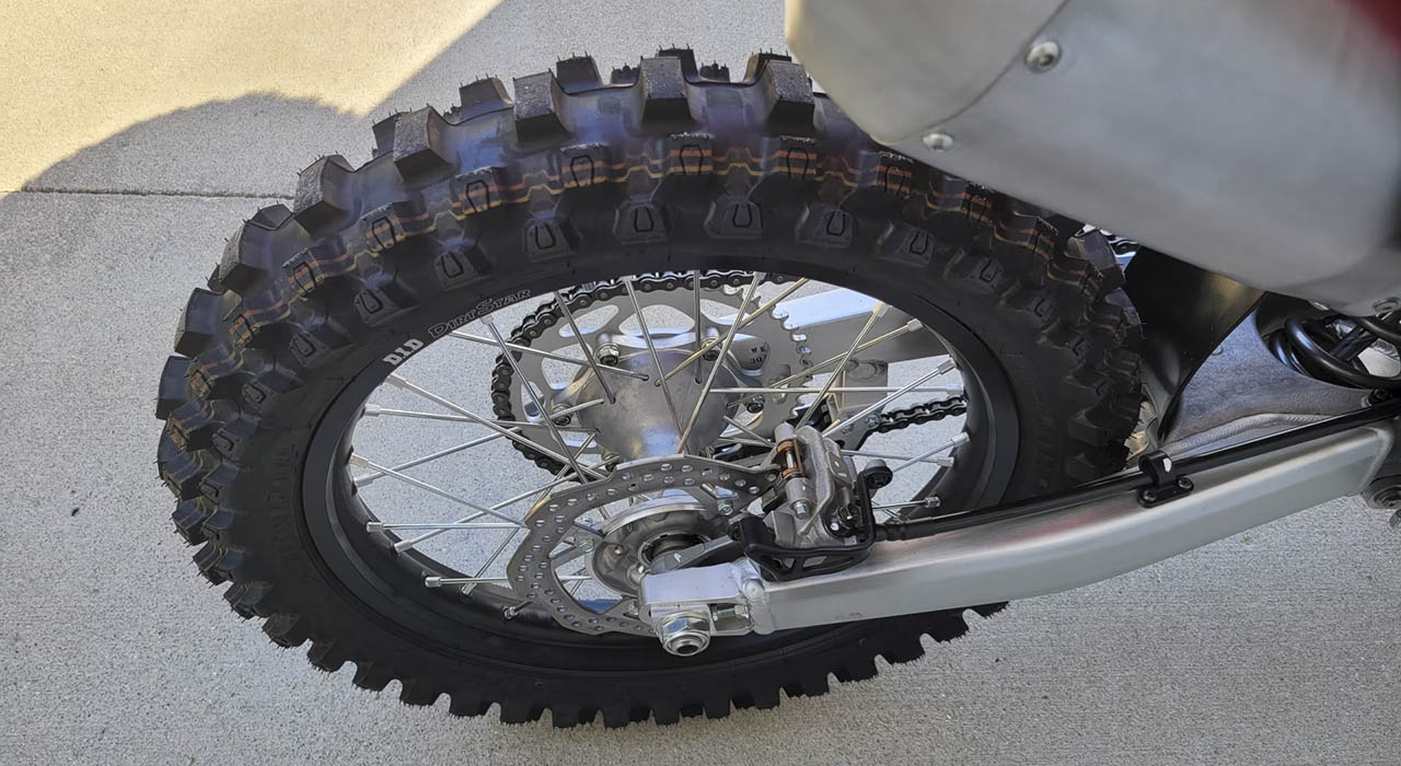 8th Image of a 2024 HONDA CRF450R
