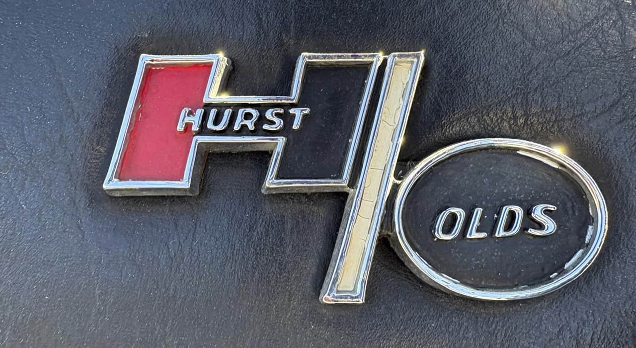 7th Image of a 1975 OLDSMOBILE HURST/ OLDS W25