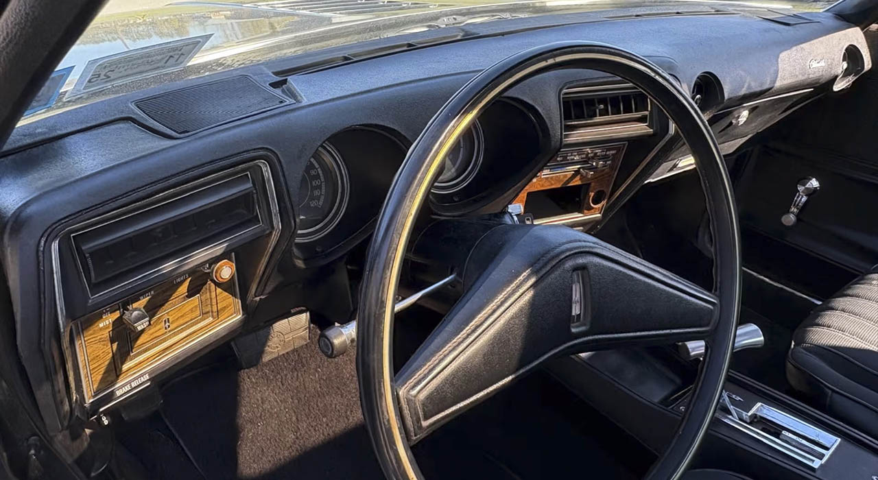 13th Image of a 1975 OLDSMOBILE HURST/ OLDS W25