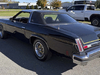Image 2 of 18 of a 1975 OLDSMOBILE HURST/ OLDS W25