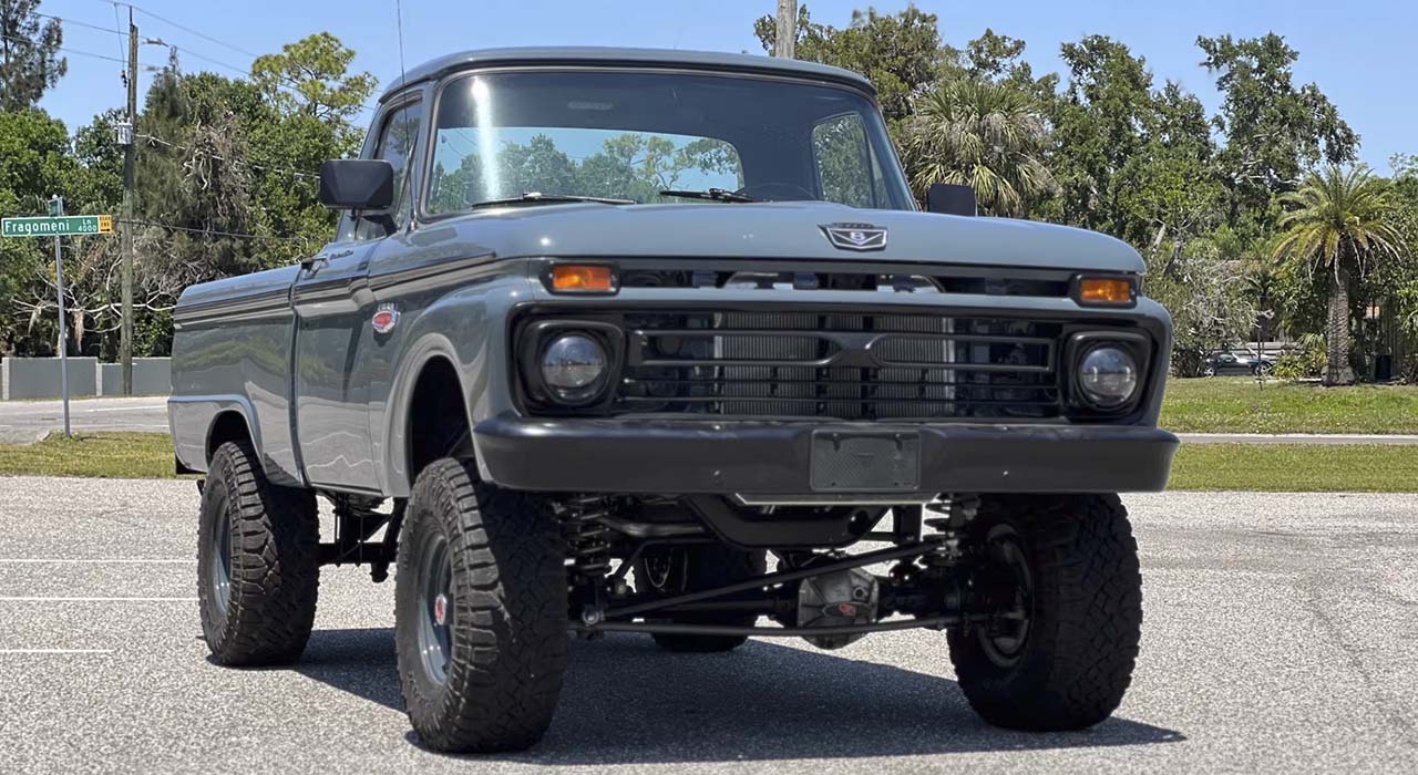 3rd Image of a 1966 FORD F100
