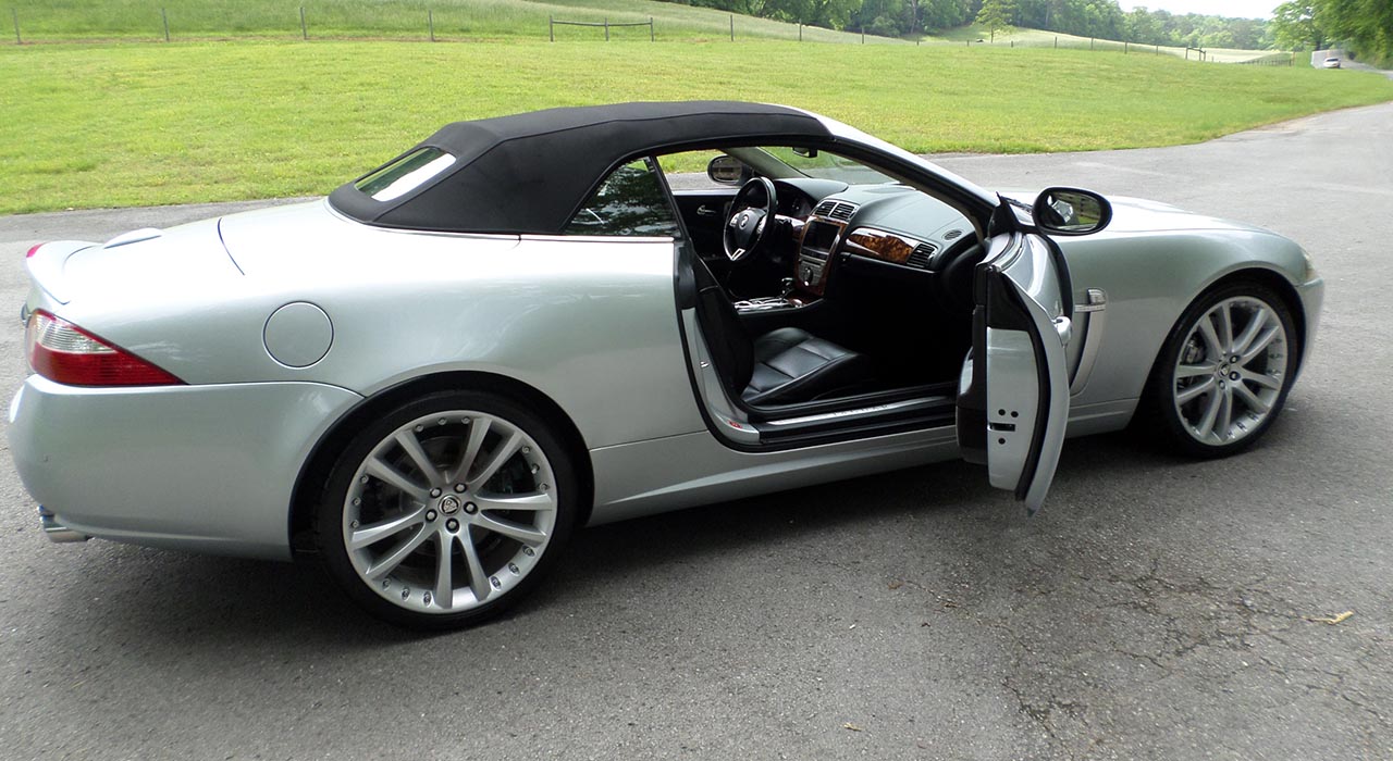 7th Image of a 2009 JAGUAR XKR XK