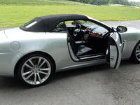 Image 8 of 17 of a 2009 JAGUAR XKR XK