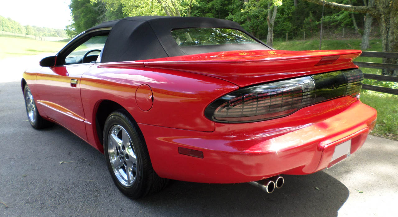 4th Image of a 1995 PONTIAC FIREBIRD FORMULA