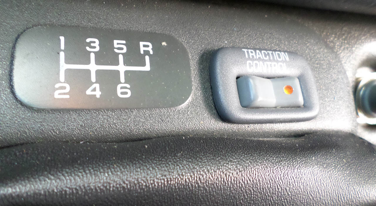 15th Image of a 1995 PONTIAC FIREBIRD FORMULA