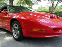 Image 4 of 19 of a 1995 PONTIAC FIREBIRD FORMULA