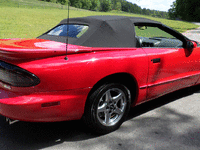 Image 6 of 19 of a 1995 PONTIAC FIREBIRD FORMULA