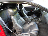 Image 11 of 19 of a 1995 PONTIAC FIREBIRD FORMULA