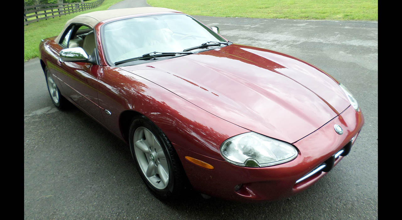 3rd Image of a 1997 JAGUAR XK8 XK