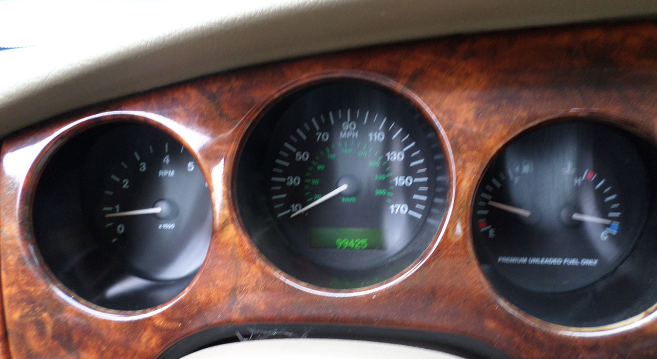 12th Image of a 1997 JAGUAR XK8 XK