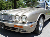 Image 3 of 25 of a 1997 JAGUAR XJ6 XJ VANDEN PLAS