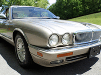 Image 4 of 25 of a 1997 JAGUAR XJ6 XJ VANDEN PLAS