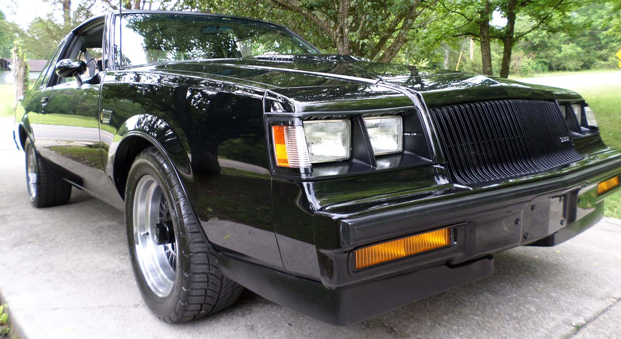 3rd Image of a 1987 BUICK GRAND NATIONAL