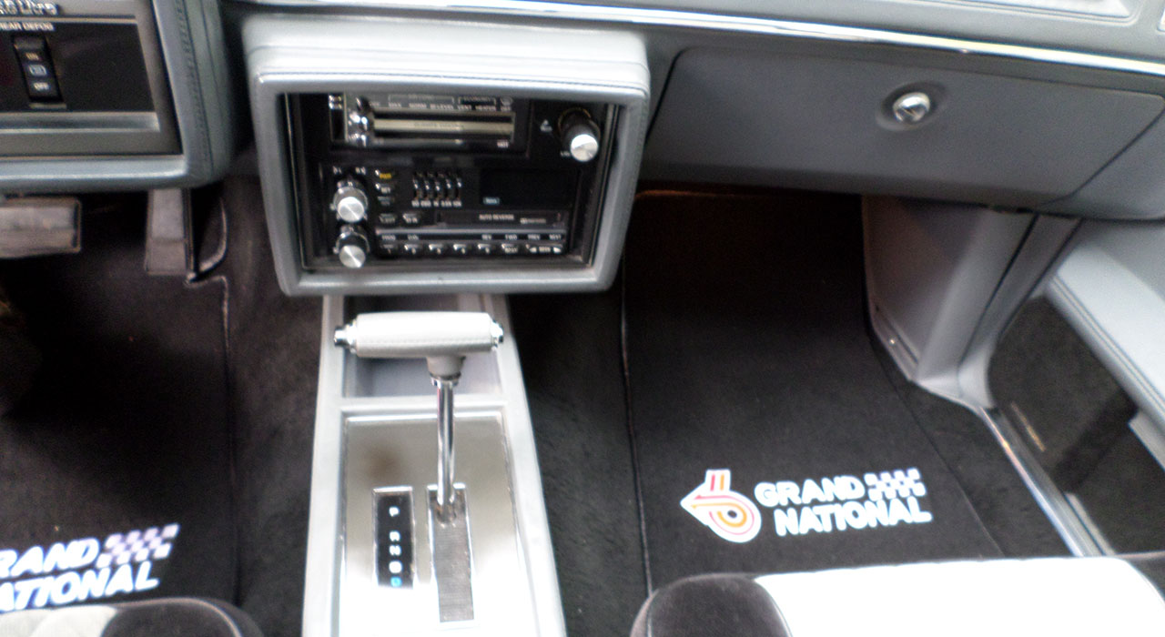 13th Image of a 1987 BUICK GRAND NATIONAL