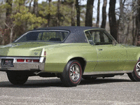 Image 7 of 21 of a 1972 PONTIAC GRAND PRIX MODEL J