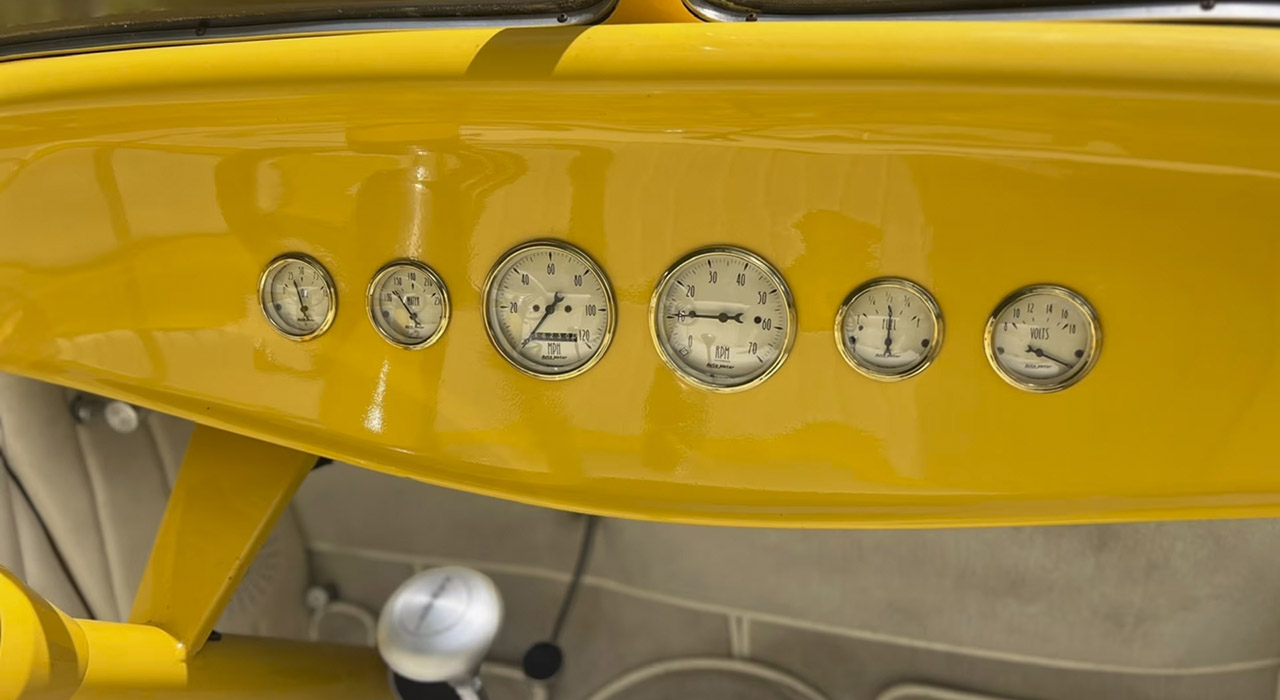 18th Image of a 1934 FORD CUSTOM ROADSTER