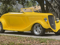 Image 4 of 21 of a 1934 FORD CUSTOM ROADSTER