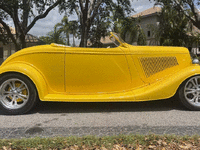 Image 10 of 21 of a 1934 FORD CUSTOM ROADSTER