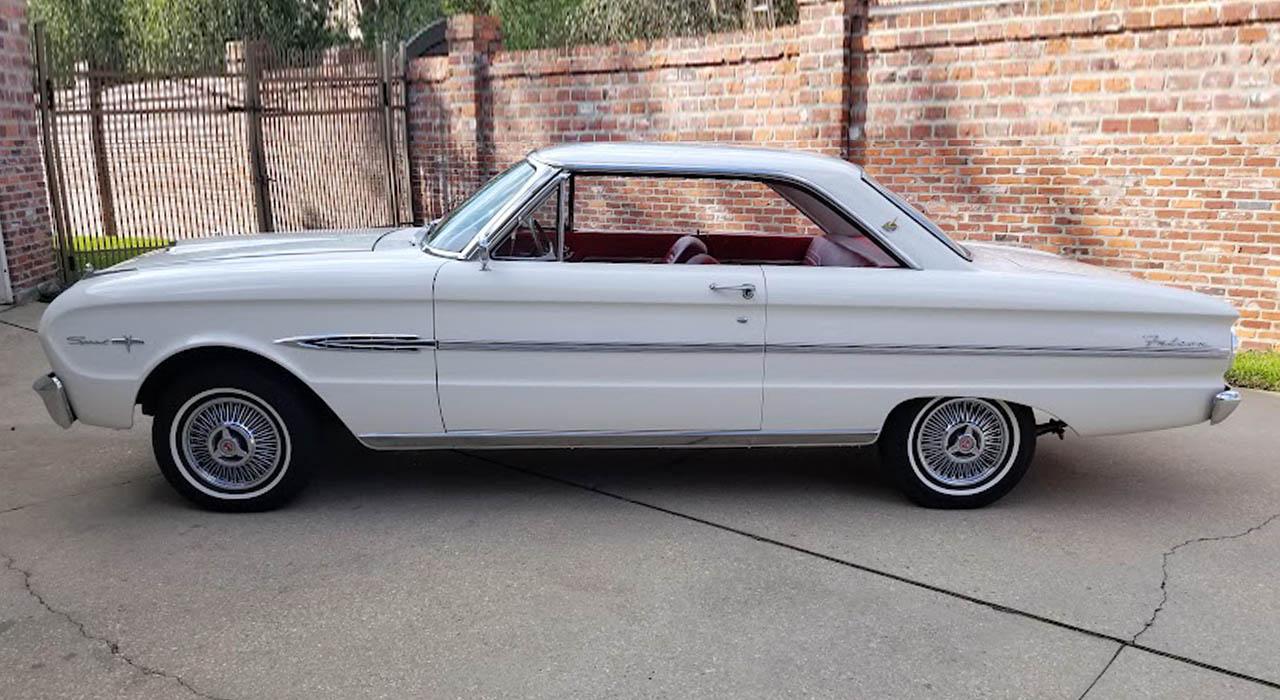 2nd Image of a 1963 FORD FALCON