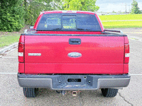 Image 4 of 6 of a 2006 FORD F150 FX4