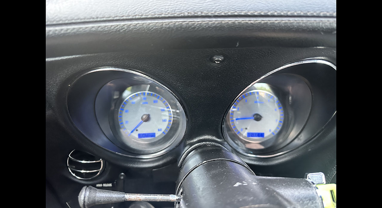 10th Image of a 1973 CHEVROLET CORVETTE RESTOMOD