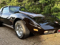 Image 2 of 22 of a 1973 CHEVROLET CORVETTE RESTOMOD