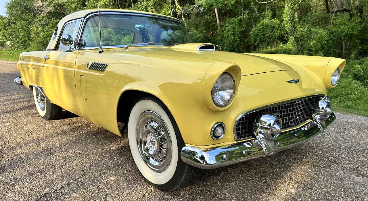 1st Image of a 1956 FORD THUNDERBIRD