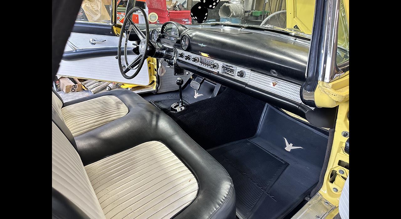 11th Image of a 1956 FORD THUNDERBIRD