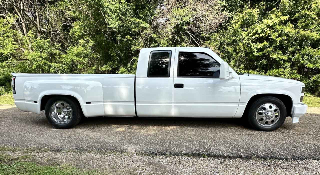 4th Image of a 1994 CHEVROLET C3500 DUALLY