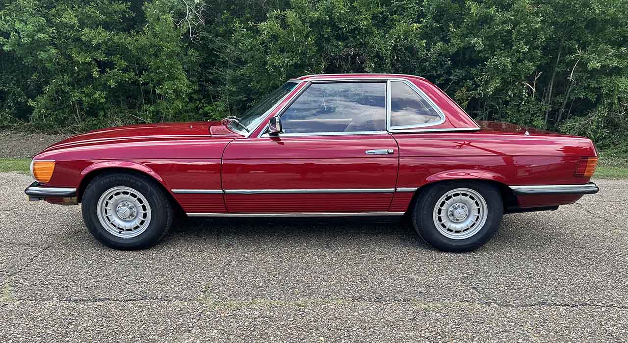 4th Image of a 1980 MERCEDES 280SL