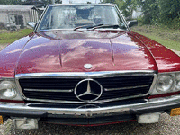 Image 7 of 17 of a 1980 MERCEDES 280SL