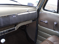 Image 21 of 33 of a 1953 CHEVROLET 3100