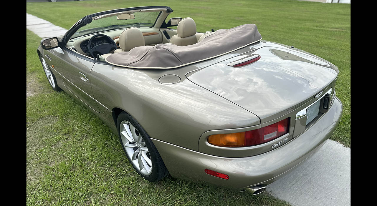 2nd Image of a 2002 ASTON MARTIN DB7 VANTAGE VOLANTE