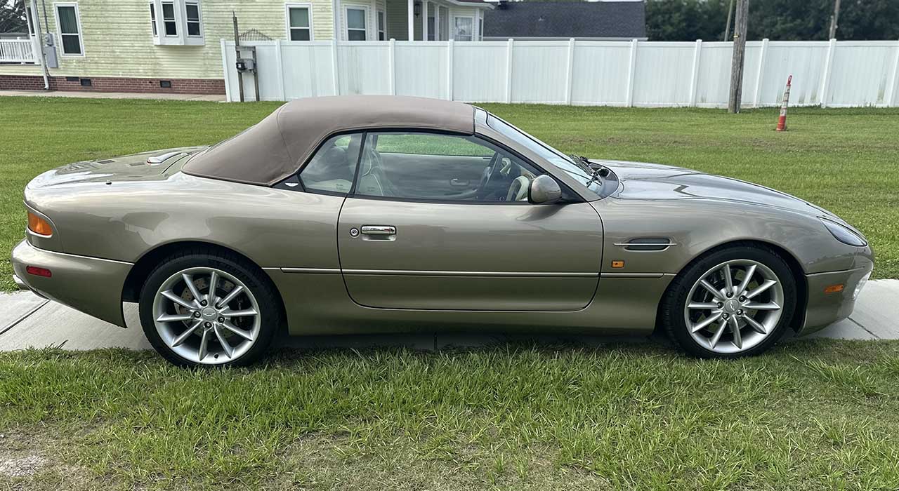5th Image of a 2002 ASTON MARTIN DB7 VANTAGE VOLANTE
