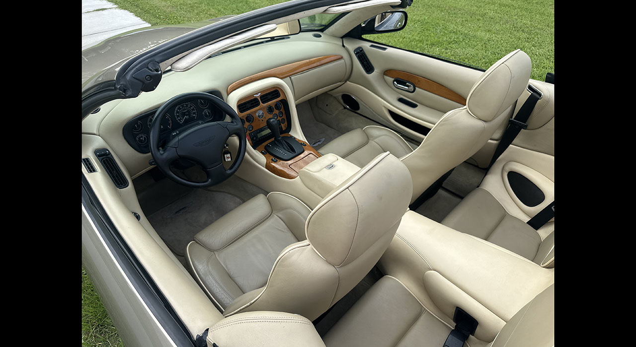 9th Image of a 2002 ASTON MARTIN DB7 VANTAGE VOLANTE