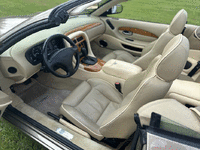 Image 9 of 20 of a 2002 ASTON MARTIN DB7 VANTAGE VOLANTE