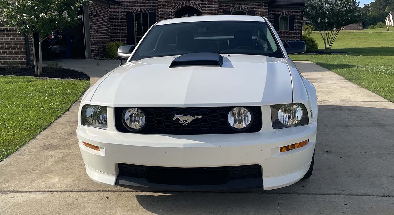 4th Image of a 2007 FORD MUSTANG GT