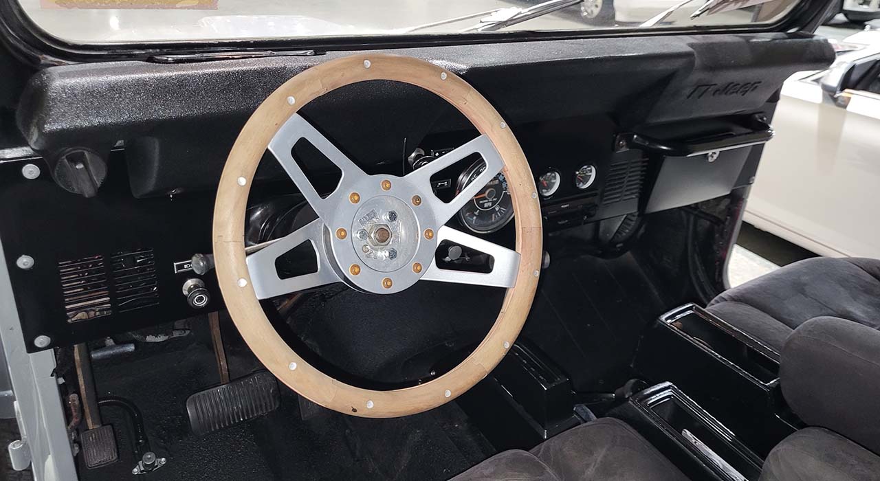 7th Image of a 1982 JEEP CJ7