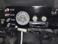 Image 13 of 14 of a 1982 JEEP CJ7