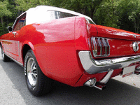 Image 6 of 15 of a 1965 FORD MUSTANG