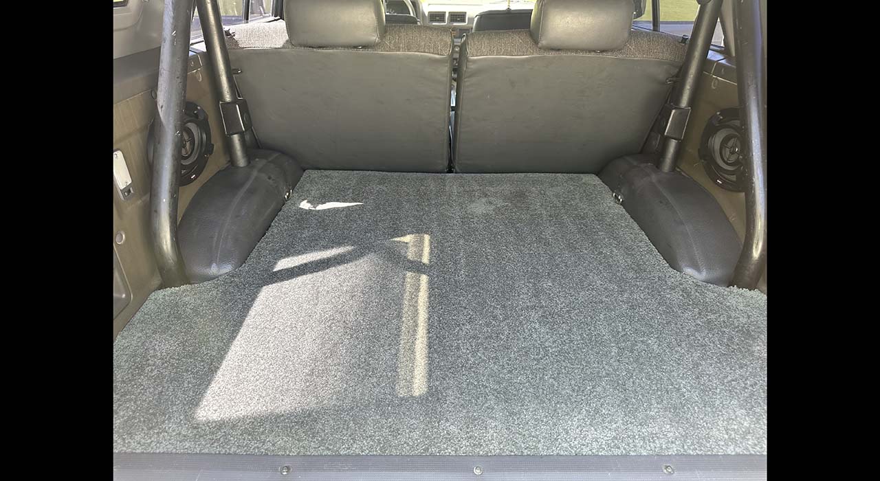 11th Image of a 1988 TOYOTA 4RUNNER DLX