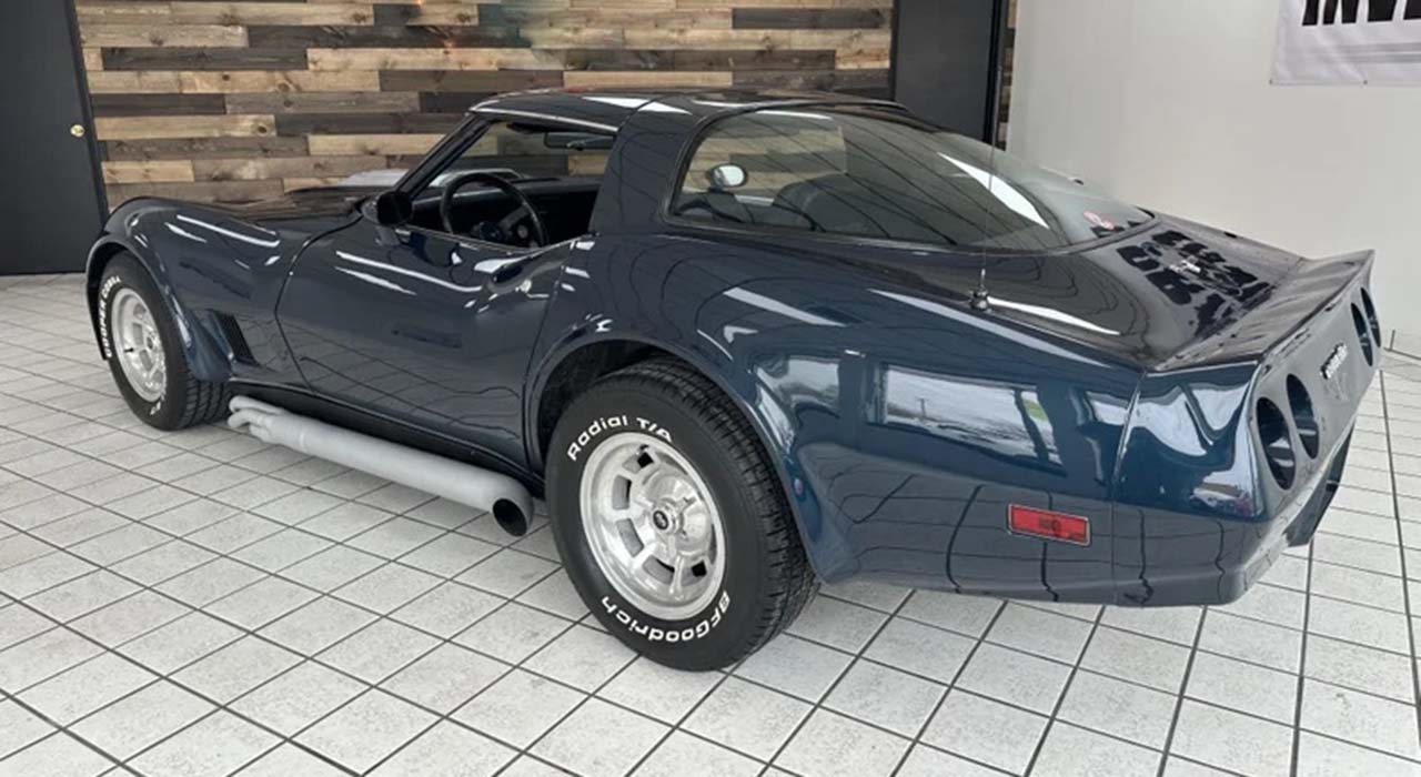 5th Image of a 1981 CHEVROLET CORVETTE