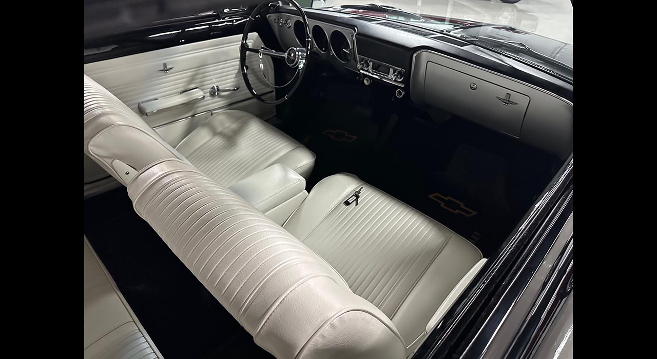 7th Image of a 1965 CHEVROLET CORVAIR MONZA